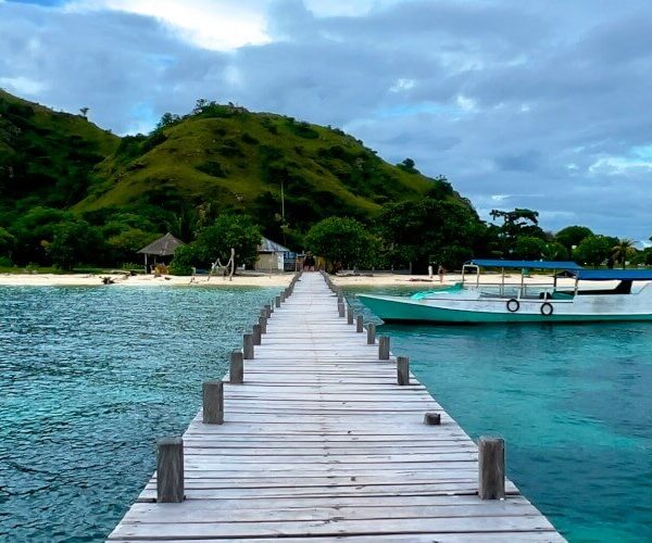 Kanawa Island - Komodo National Park